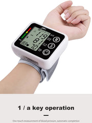 Wrist Digital Blood Pressure Monitor English / Russian / Portuguese / Spanish Voice Broadcast Tonometer