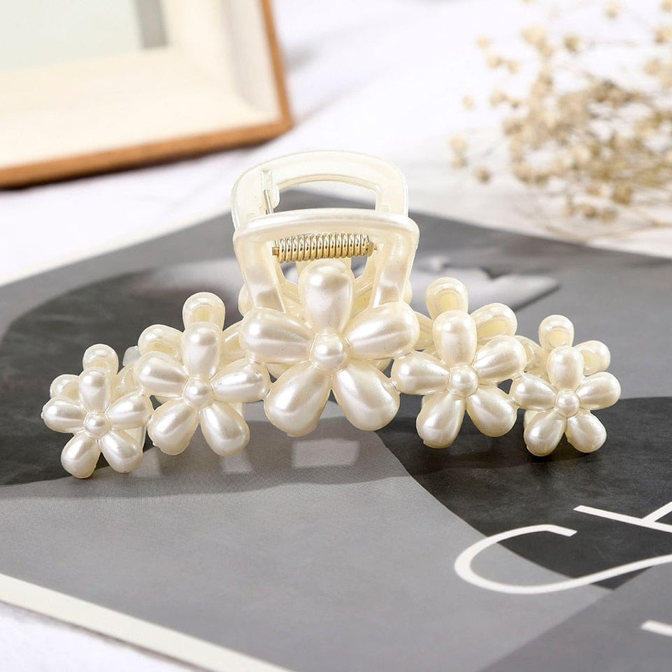 Korean Acrylic Hair Claws Pearl Claw Clips For Woman Large Size Barrette Crab  For Girl Shark Clip Fashion Hair Accessories