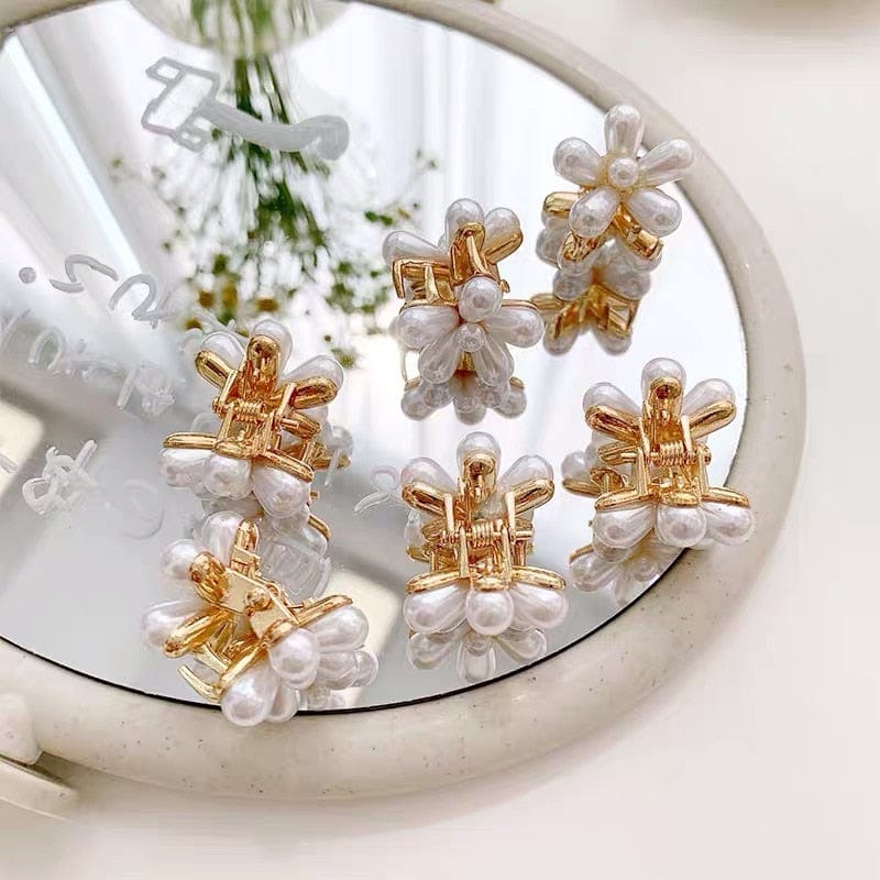 2020 New Fashion Mini Pearl Hair Claws for Women Korean Small Flower Clips Set Hair Accessories Gold Crab Girls Headwear Wedding