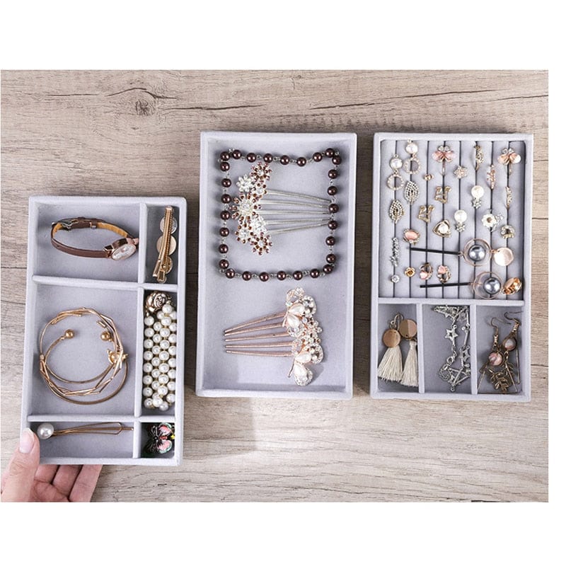 Hot Sales Fashion Portable Velvet Jewelry Ring Jewelry Display Organizer Box Tray Holder Earring Jewelry Storage Case Showcase