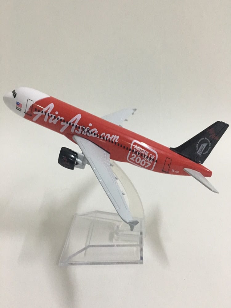 JASON TUTU Original model a380 airbus Boeing 747 airplane model aircraft Diecast Model Metal 1:400 airplane toy Gift collection