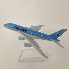 JASON TUTU Original model a380 airbus Boeing 747 airplane model aircraft Diecast Model Metal 1:400 airplane toy Gift collection