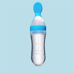 Squeezing Feeding Bottle Silicone Newborn Baby Training Rice Spoon Infant Cereal Food Supplement Feeder Safe Tableware Tools