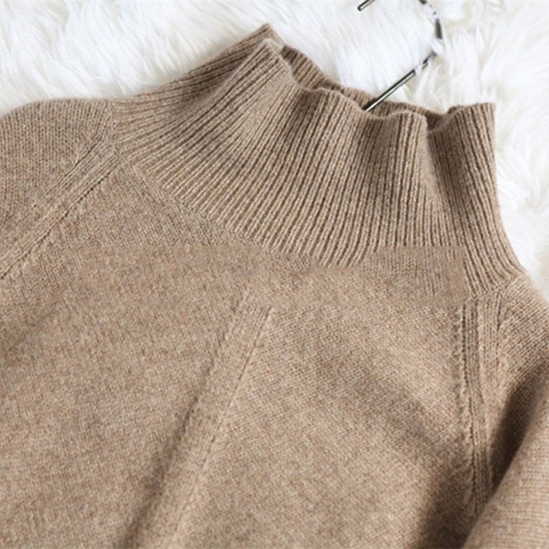 BELIARST Autumn and Winter New Cashmere Sweater Women's High-Necked Pullover Loose Thick Sweater Short Paragraph Knit Shirt