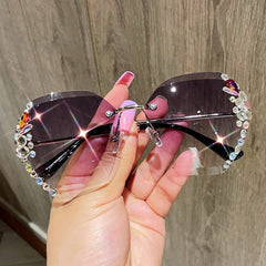 2021 Fashion Brand Design Vintage Rimless Rhinestone Sunglasses Women Men Retro Cutting Lens Gradient Sun Glasses Female UV400