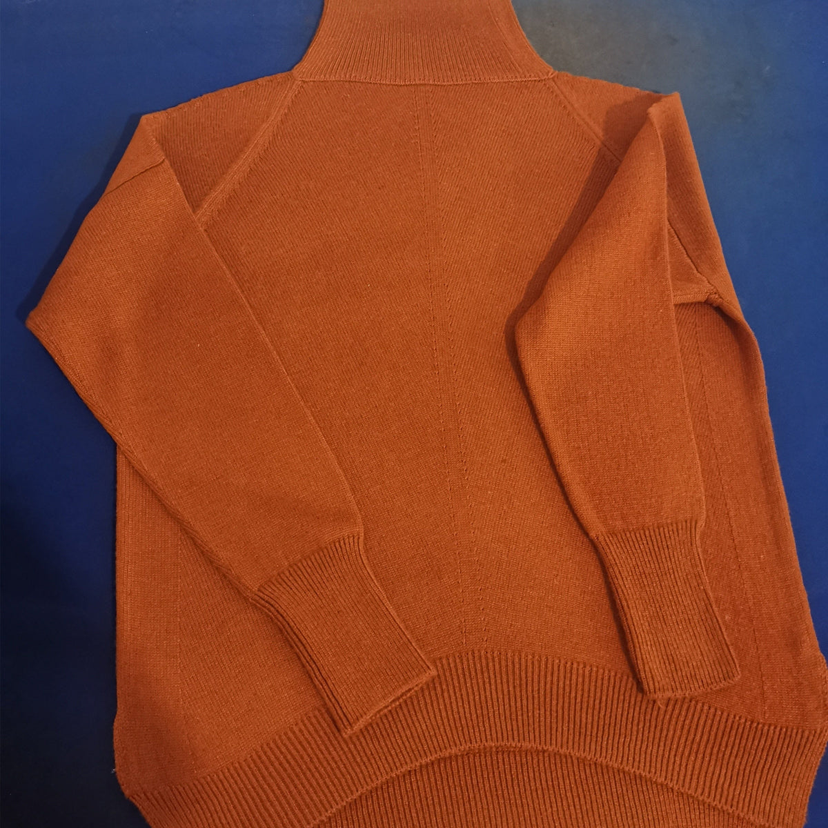 BELIARST Autumn and Winter New Cashmere Sweater Women's High-Necked Pullover Loose Thick Sweater Short Paragraph Knit Shirt