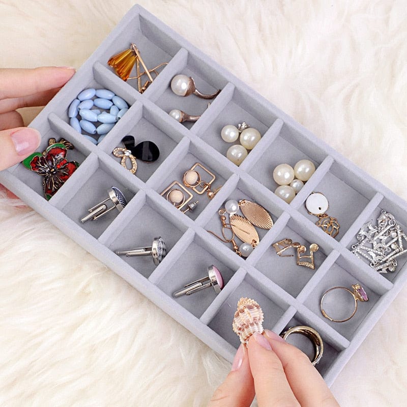 Hot Sales Fashion Portable Velvet Jewelry Ring Jewelry Display Organizer Box Tray Holder Earring Jewelry Storage Case Showcase