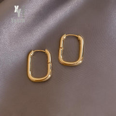 2020 New Classic Copper Alloy Smooth Metal Hoop Earrings For Woman Fashion Korean Jewelry Temperament Girl's Daily Wear Earrings