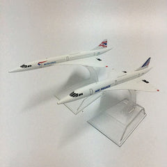 JASON TUTU Original model a380 airbus Boeing 747 airplane model aircraft Diecast Model Metal 1:400 airplane toy Gift collection