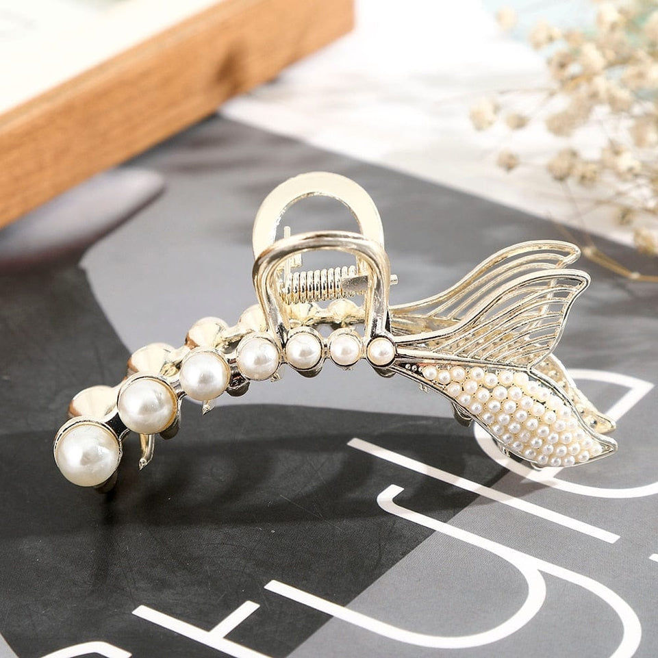 Korean Acrylic Hair Claws Pearl Claw Clips For Woman Large Size Barrette Crab  For Girl Shark Clip Fashion Hair Accessories