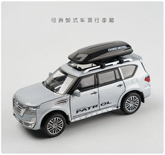 Nissan Patrol Alloy Die cast Y62 Toy Car Model With Travel Rack Sound And Light Pull Back Vehicle Collection Children's Toys