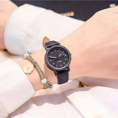 Women Luxury Quartz Watch PU Leather Strap Watches Waterproof Round Dial Retro Bracelet Watch Ladies Girls Wristwatch