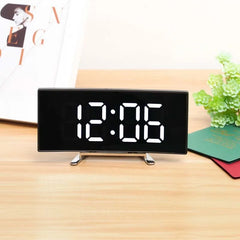 Curved Screen Digital Alarm Clock Temperature Date 2 Levels Brightness Adjustment Snooze Table Clock 12/24H Night Mode LED Clock