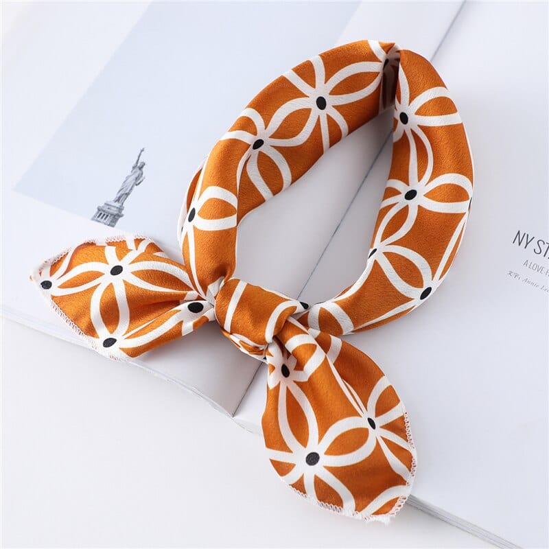 2022 New Women Silk Scarf Square Foulard Lady's Neck Hair Scarves Design Printed Head Kerchief Fashion Girl  Scarfs