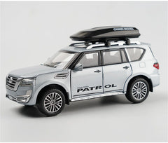 Nissan Patrol Alloy Die cast Y62 Toy Car Model With Travel Rack Sound And Light Pull Back Vehicle Collection Children's Toys