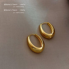 2020 New Classic Copper Alloy Smooth Metal Hoop Earrings For Woman Fashion Korean Jewelry Temperament Girl's Daily Wear Earrings